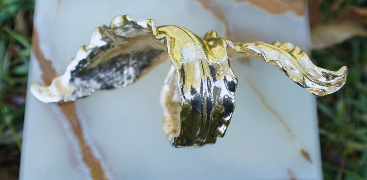 Elegant Twisted Metal Leaf Cuff Bracelet - Simple Luxury for Women & Girls