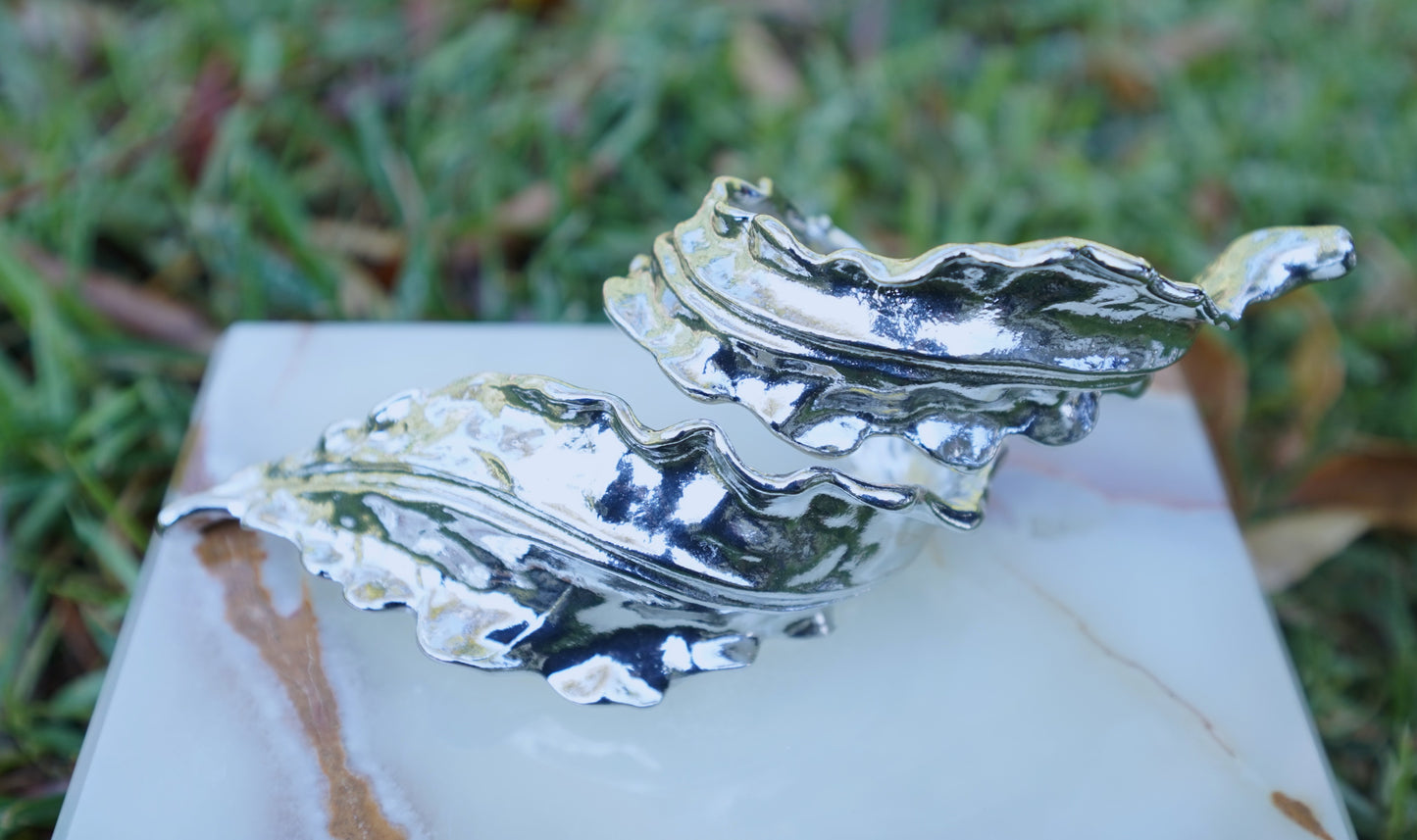 Elegant Twisted Metal Leaf Cuff Bracelet - Simple Luxury for Women & Girls
