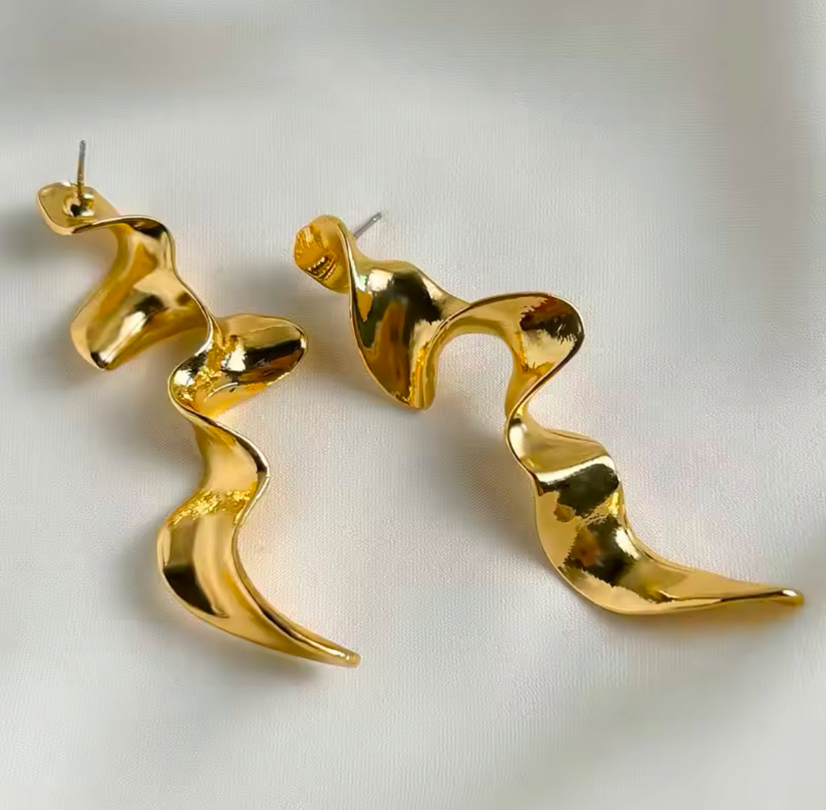 Vintage Punk Irregular Metal Twisted Long Drop Earrings